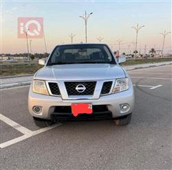 نيسان فرونتر